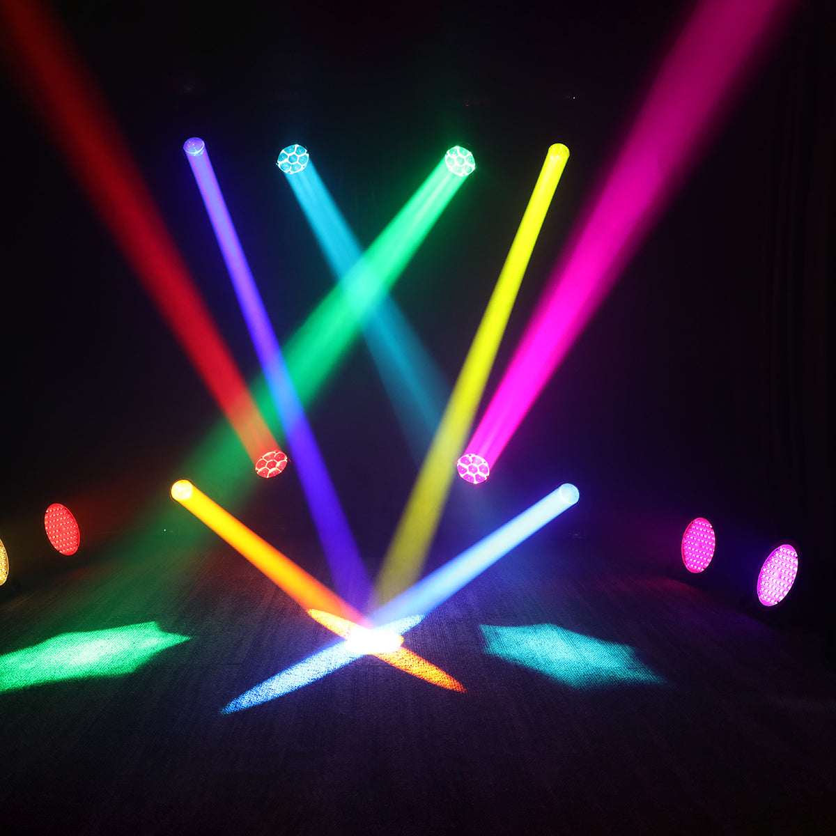 <tc>Betopper</tc> Configuration d'éclairage - 4 têtes mobiles, 4 projecteurs Beam et 4 projecteurs Par