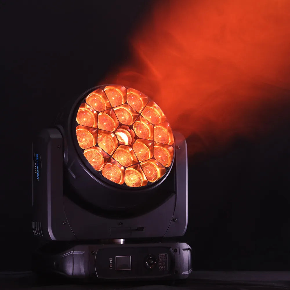 <tc>Betopper</tc> Lyre asservie LM1940 19x40 W avec pixel mapping