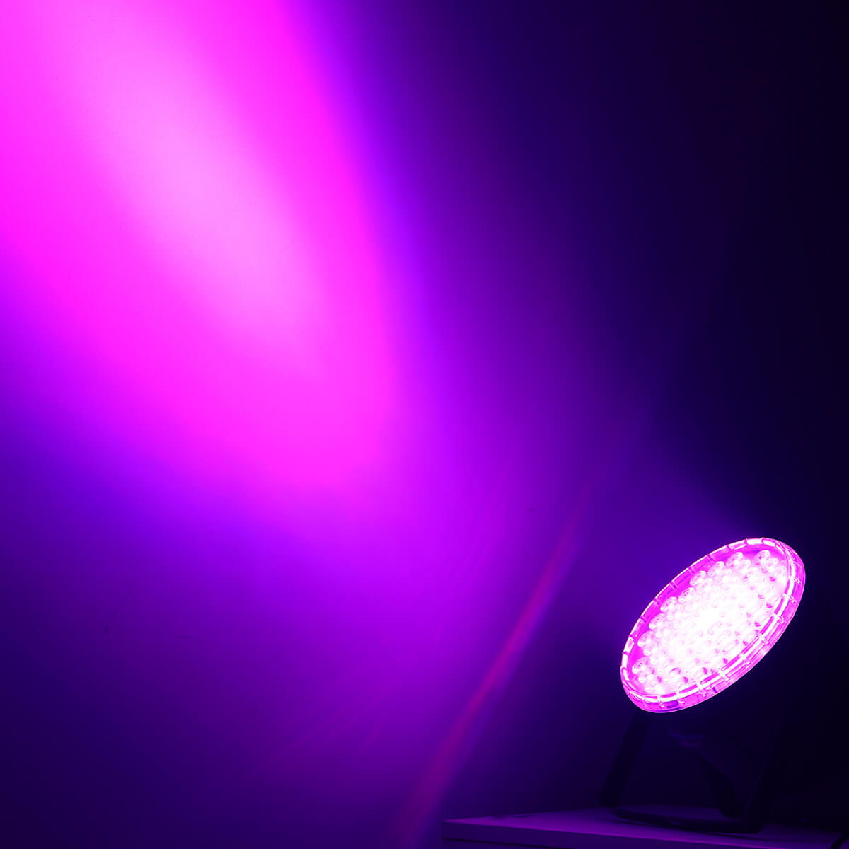 Betopper LPC017 54x3W RGB 3-in-1 Stage LED PAR Light