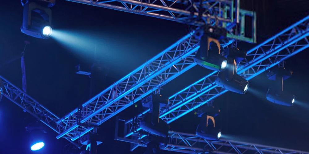 Stage Lighting 101: Essential Guide to Lighting Design for Performances