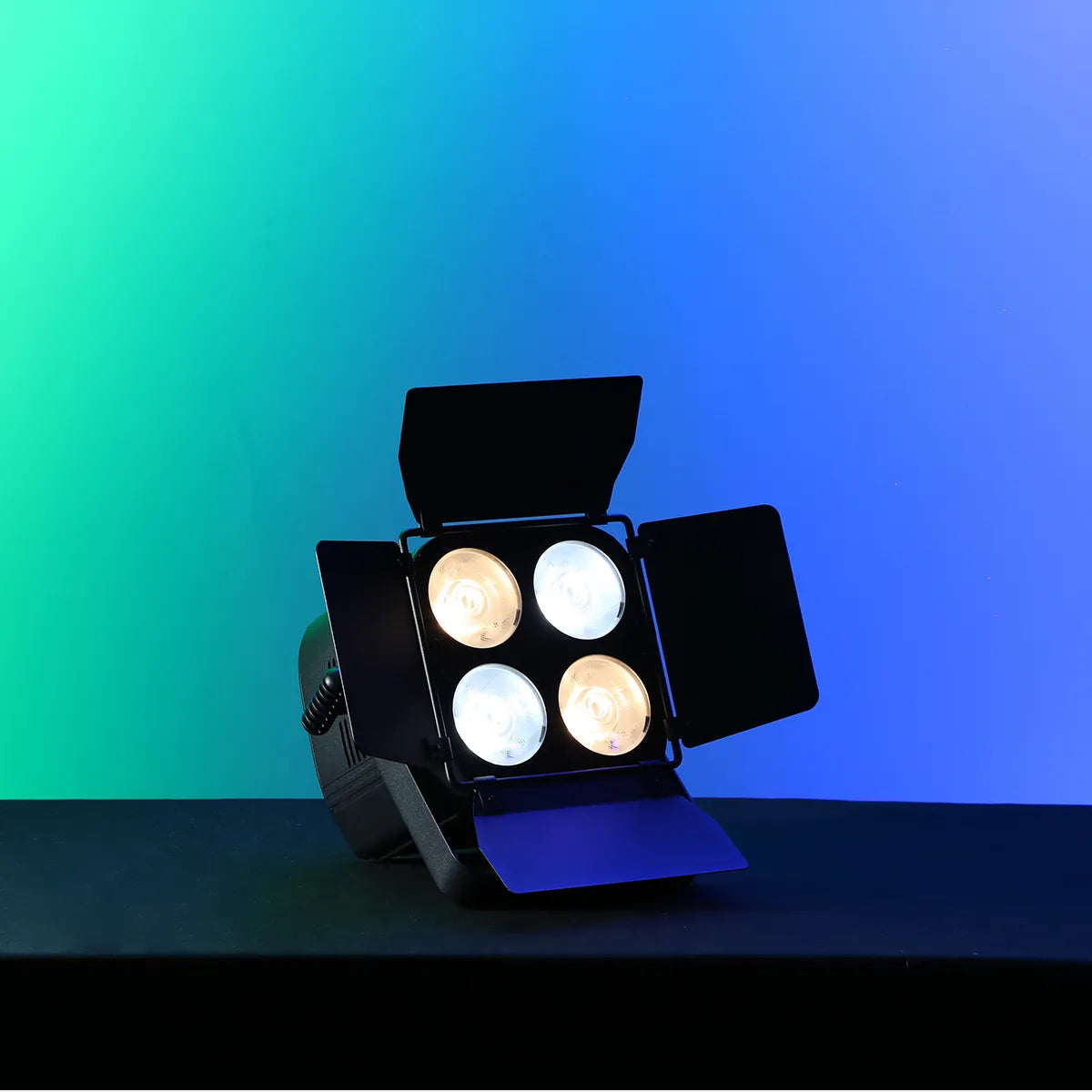 Betopper LC005-B 4×50W WW/CW COB PAR Light with Barn Doors