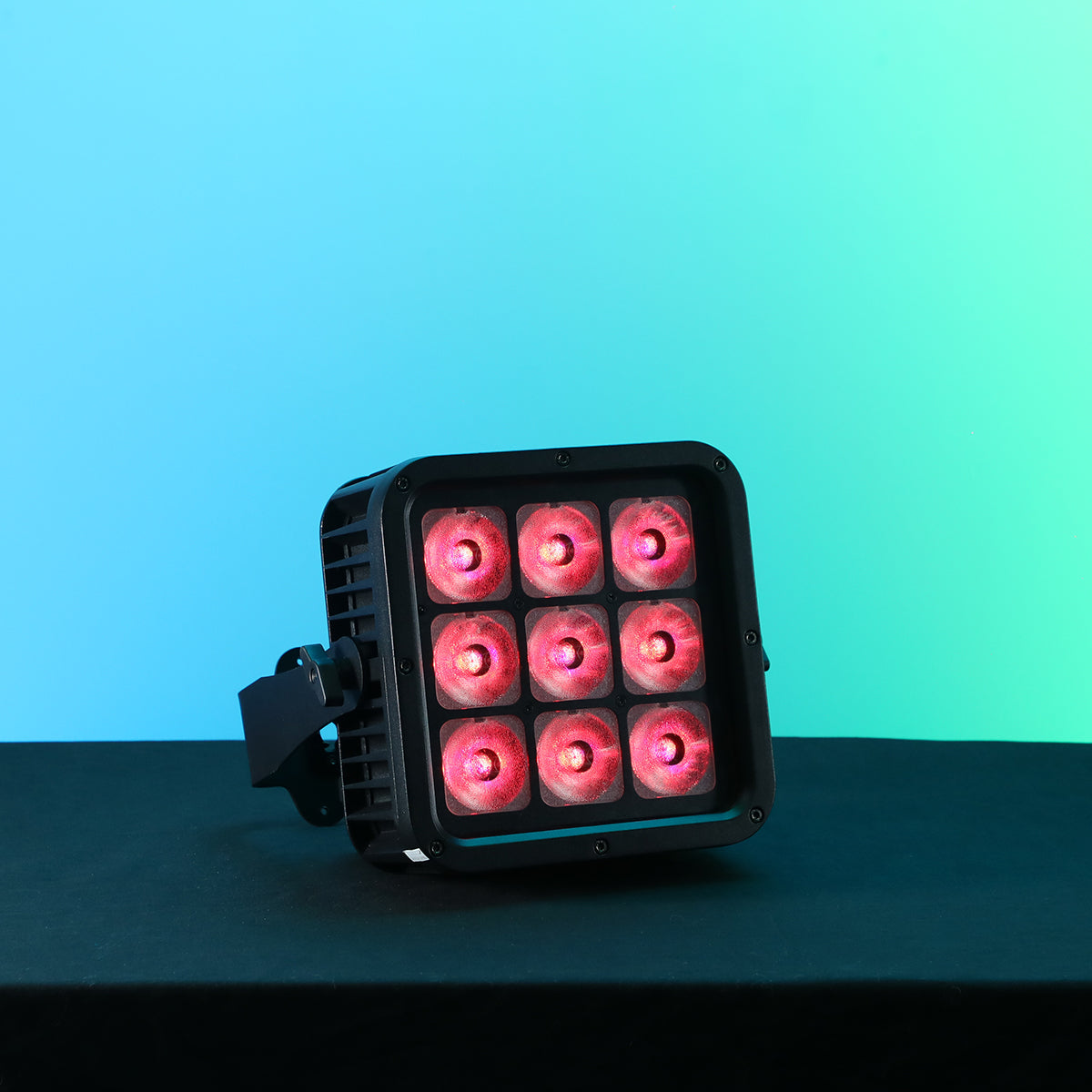 Betopper LPD001 9×18W RGBWA+UV 6-in-1 Battery-Powered IP65 Outdoor Uplight